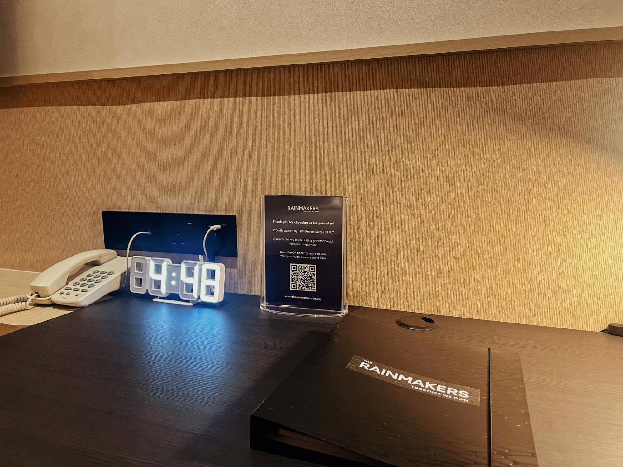 Resort Suites At Bandar Sunway Субанг Джая Екстериор снимка