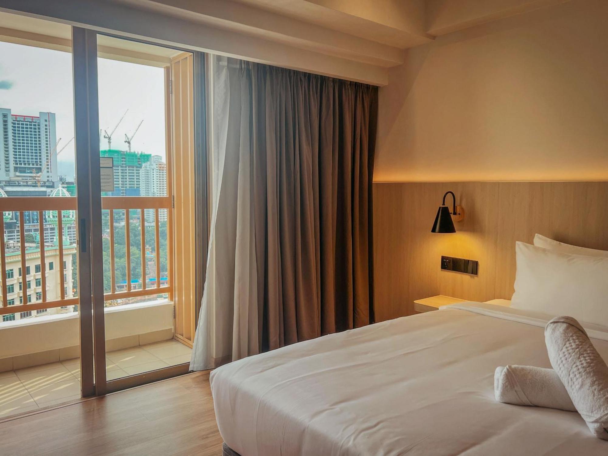 Resort Suites At Bandar Sunway Субанг Джая Екстериор снимка