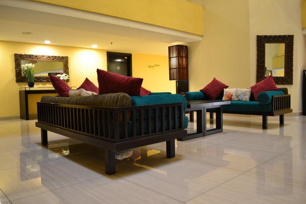 Resort Suites At Bandar Sunway Субанг Джая Екстериор снимка
