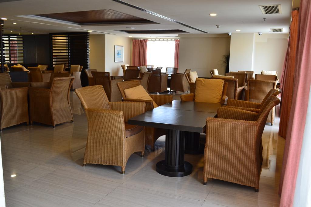 Resort Suites At Bandar Sunway Субанг Джая Екстериор снимка